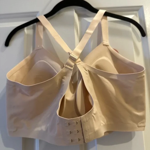 NEW w/ TAGS SHAPERMINT Convertible Seamless Wireless Bra XXL. Smoke free home. - Picture 7 of 8